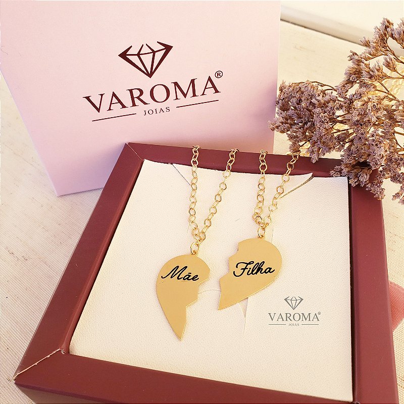 Kit especial Emoções com 2 colares  meio coração  personalizável  banhado em ouro 18k