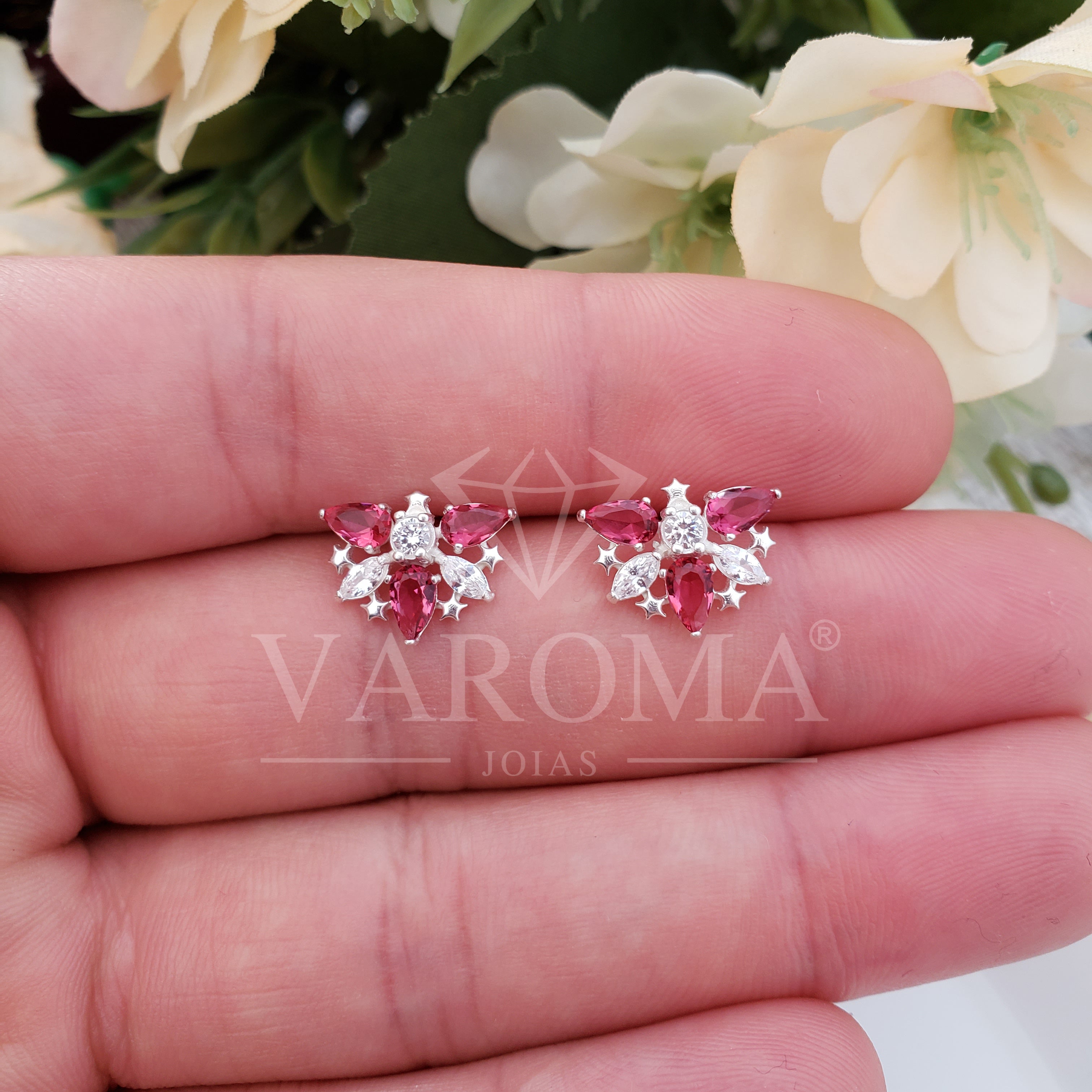 Brinco de Flor com Zircônias em Prata 925