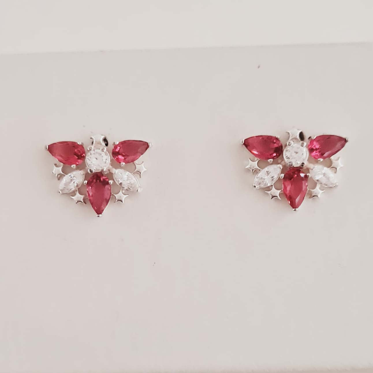 Brinco de Flor com Zircônias em Prata 925