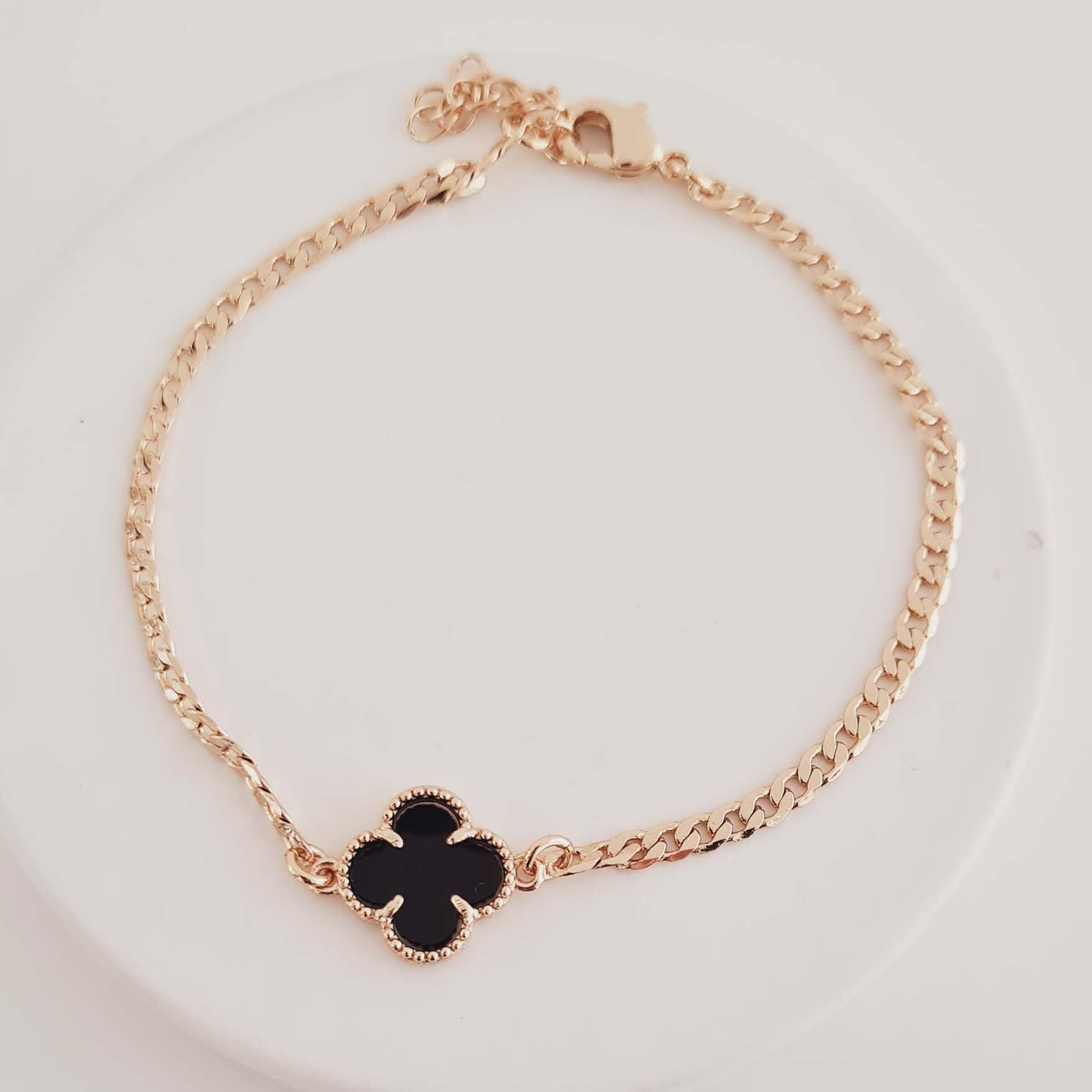 Pulseira Van Cleef Banhado a Ouro 18k