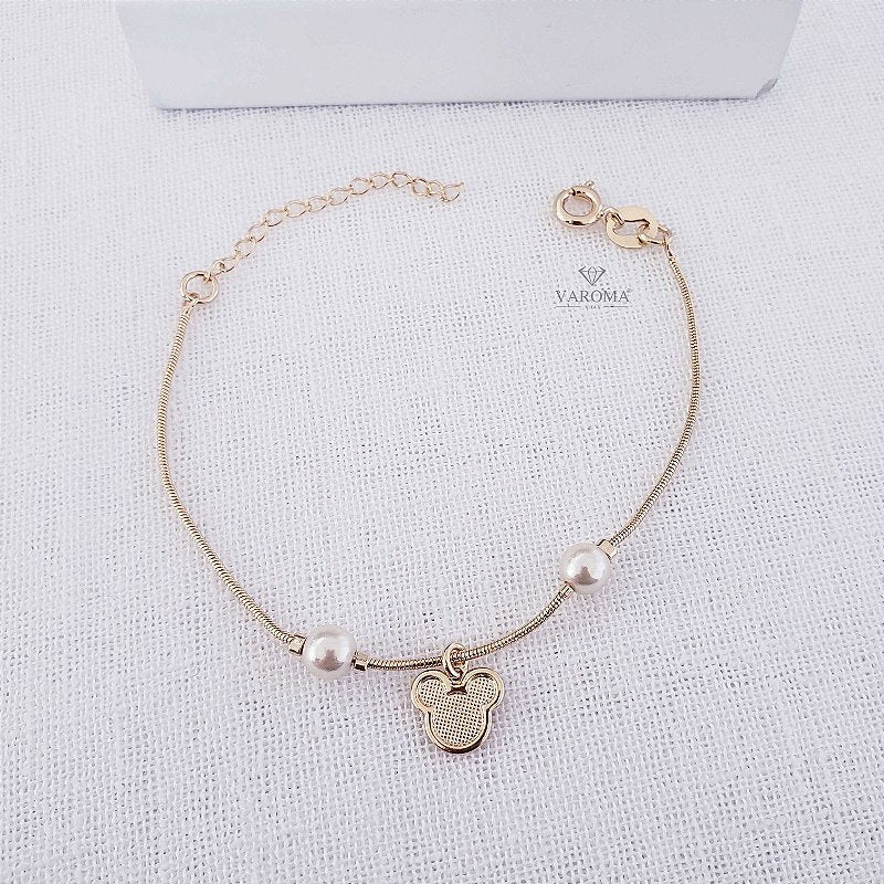 Pulseira infantil com pérolas e pingente do Mickey banhado em ouro 18k