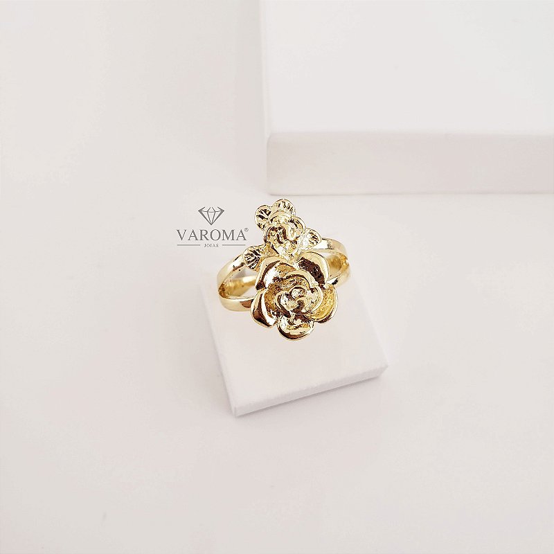 Anel com flores banhado em ouro 18K