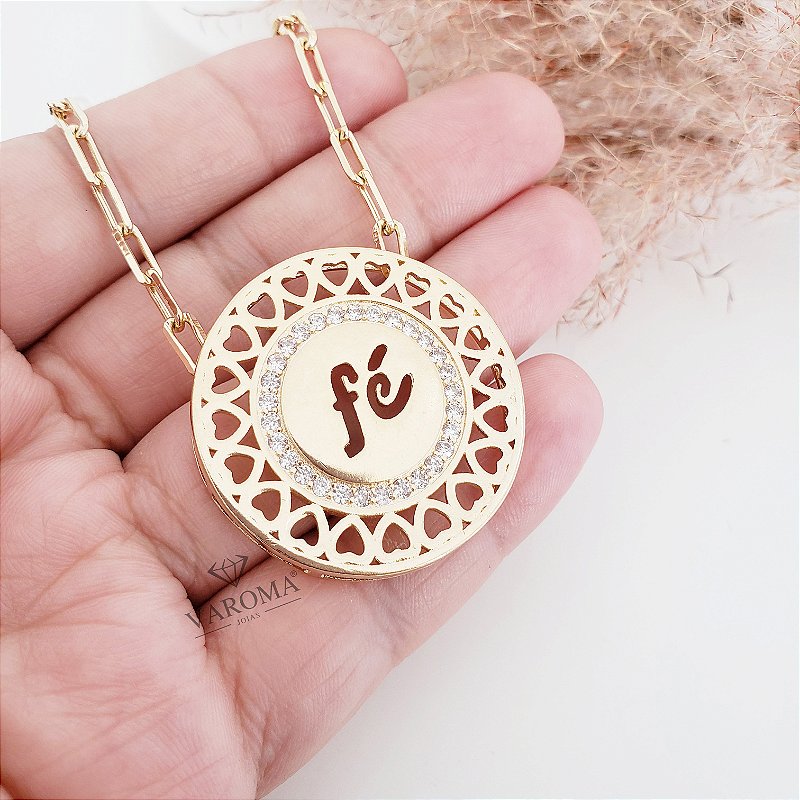 Colar com mandala da fé banhado em ouro 18k