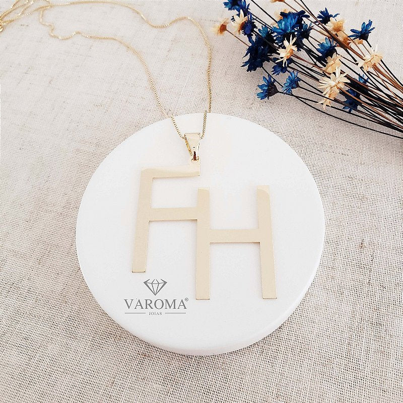 Colar personalizável com duas letras  banhado em ouro 18k