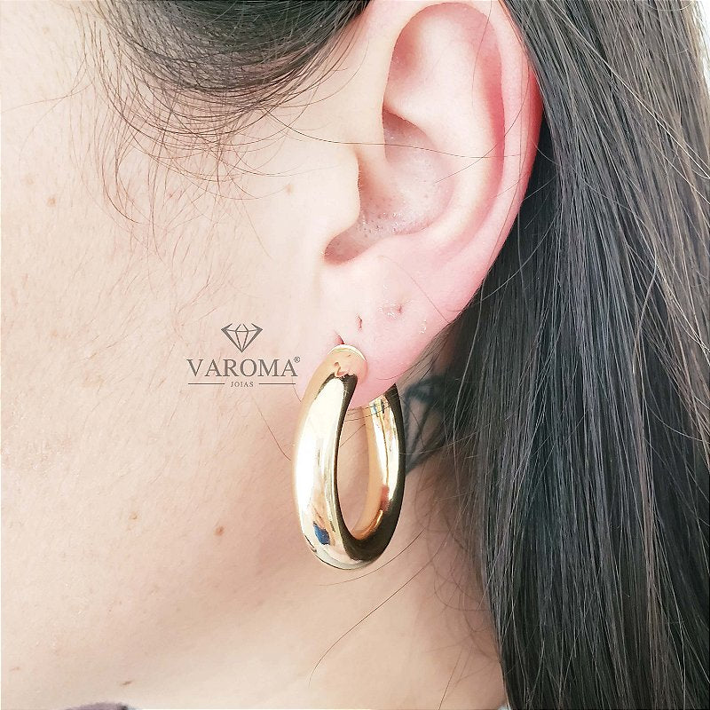 Brinco de argola lisa banhado em ouro 18k