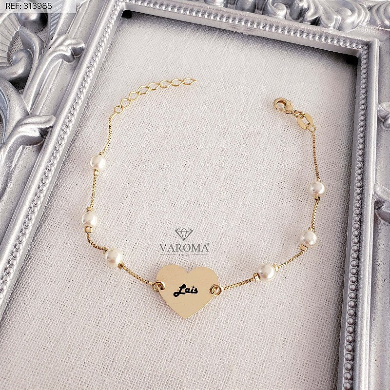 Pulseira com coração personalizável e  pérolas banhada em ouro 18k