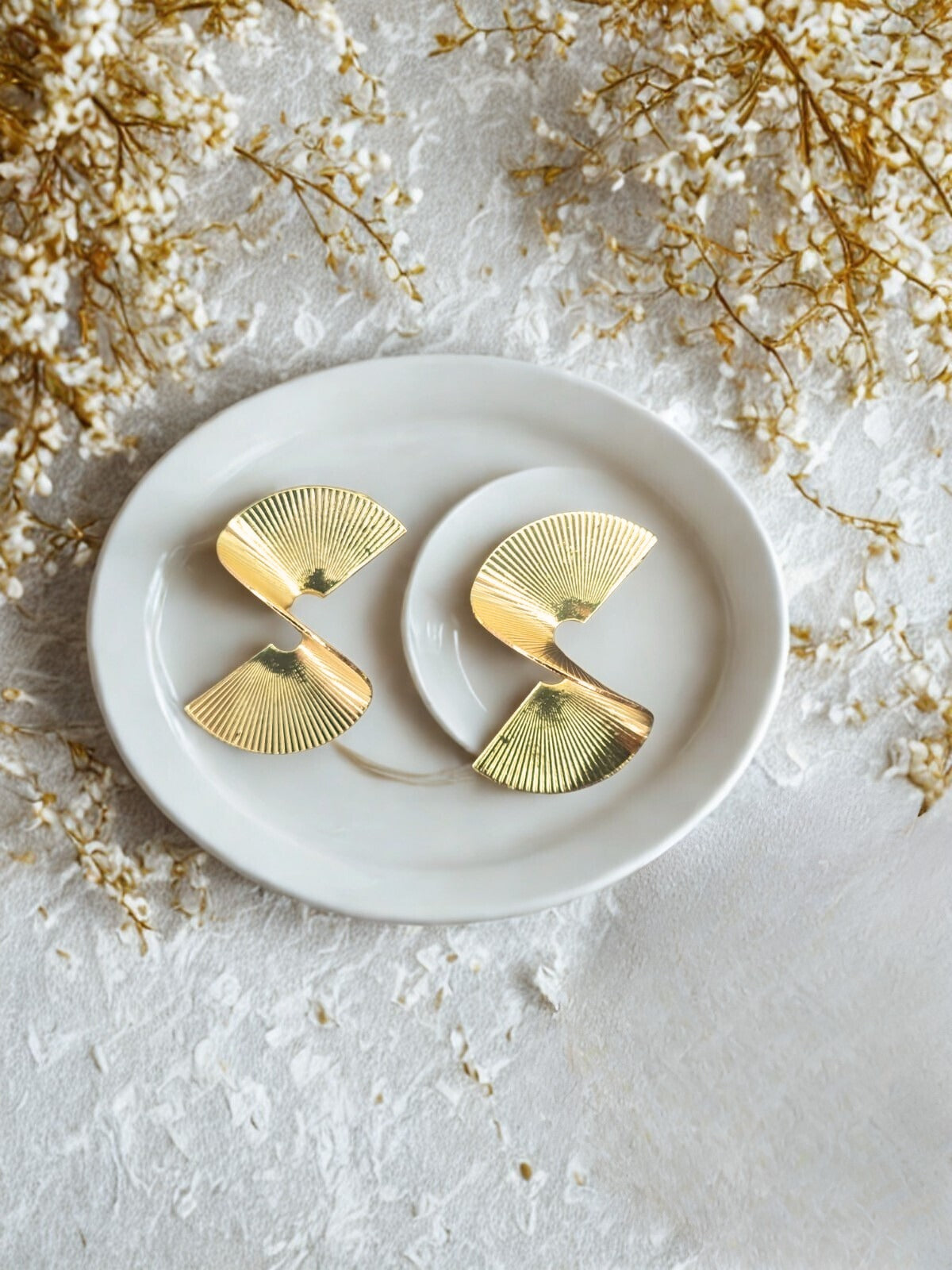 Brinco orgânico de raio | Banhado em ouro 18K