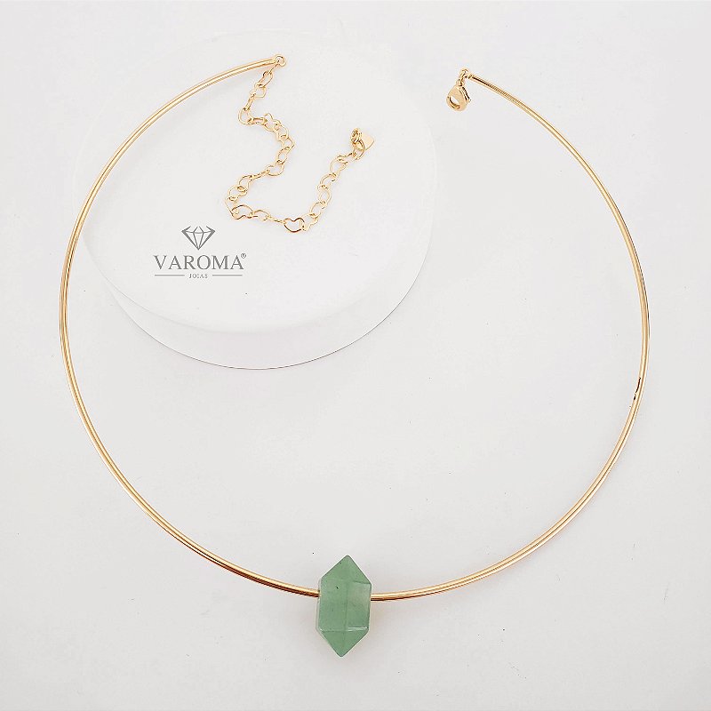 Choker com pedra natural  verde banhada em ouro 18k