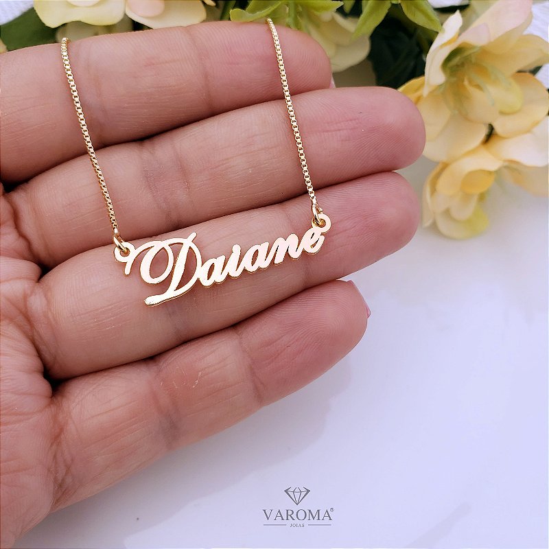 Colar personalizável com nome banhado em ouro 18k