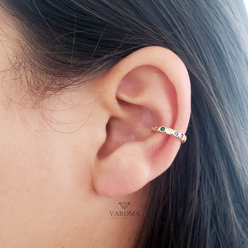 Piercing grande cravejado com zircônias coloridas banhado em ouro 18k