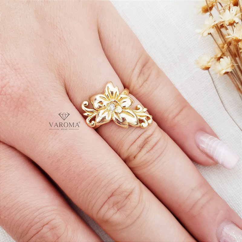 Anel com flor e zircônia banhado em ouro 18k