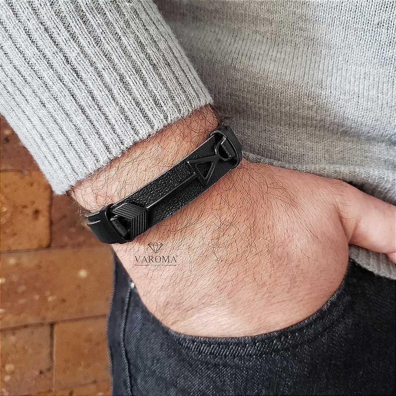 Pulseira Masculina em couro ecológico com flecha