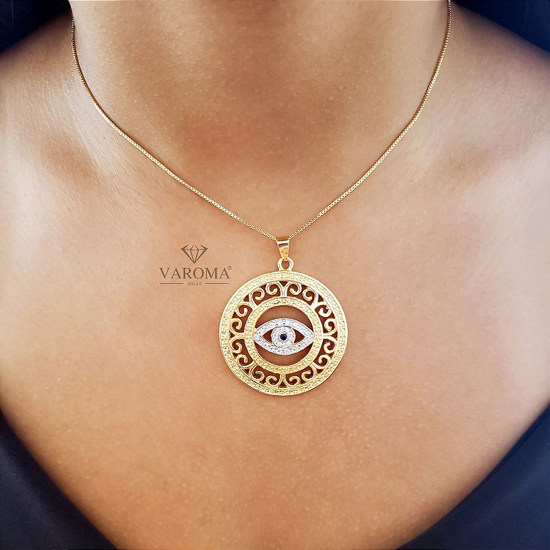 Colar mandala com detalhes vazados e olho grego cravejado com zircônias banhado em ouro 18k