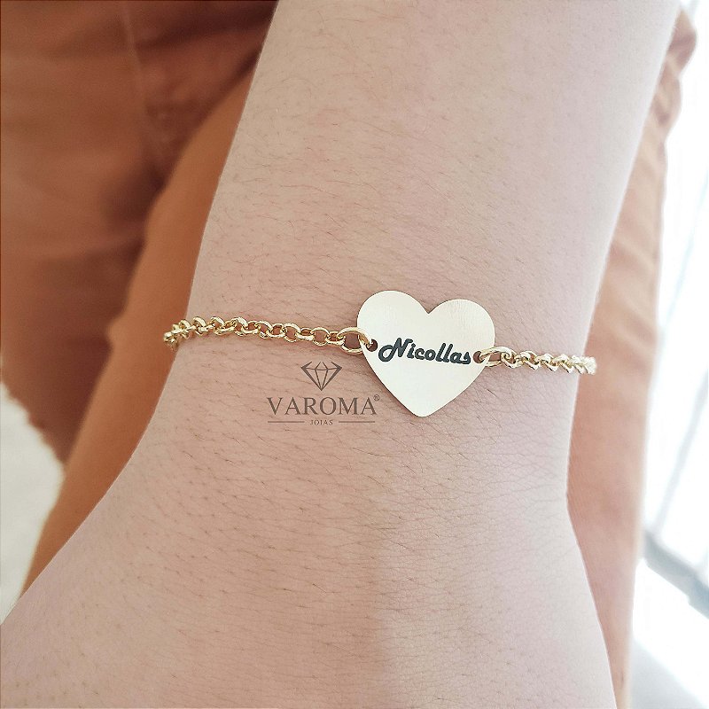 Pulseira com coração personalizável banhada em ouro 18k