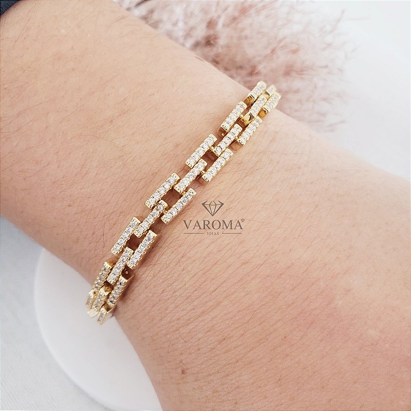 Pulseira cravejada com zircônias banhada em ouro 18k