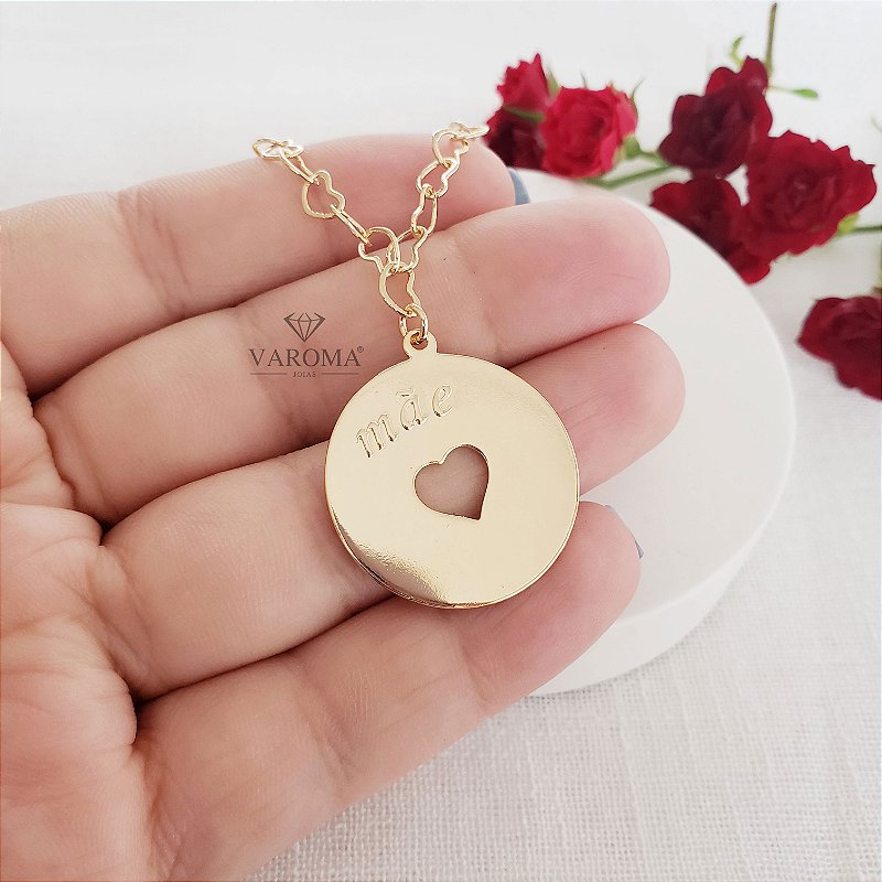 Colar  Amor de mãe com corrente estilizada  banhado em ouro 18k